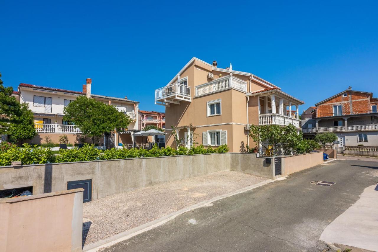 Apartments Panorama نوفي فينودولسكي المظهر الخارجي الصورة